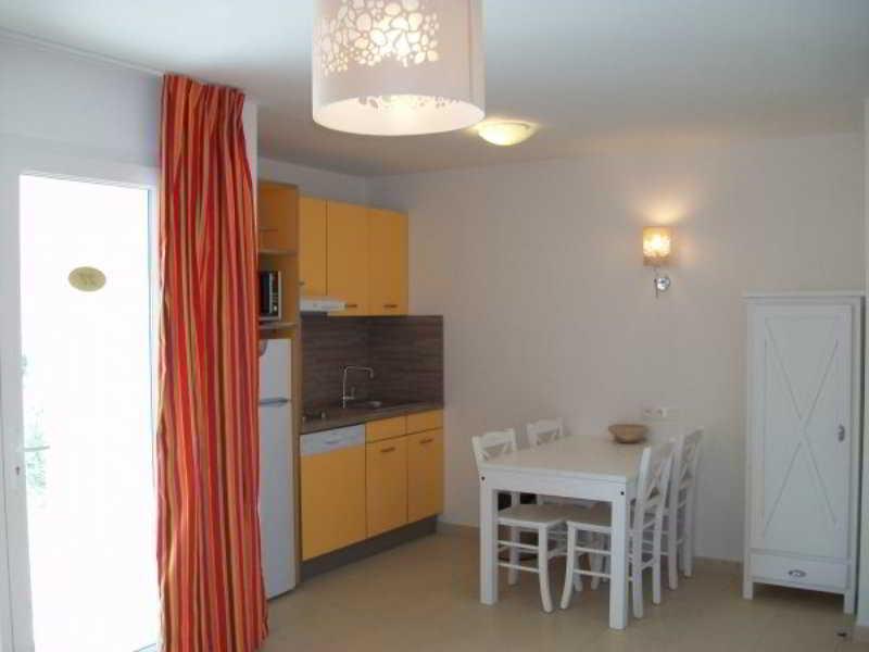 Residence Odalys Les Villas De Bel Godere Belgodere  Bagian luar foto